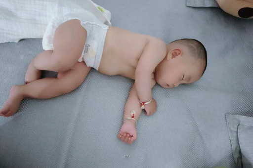 蓬莱孕妇肚脐周围发青